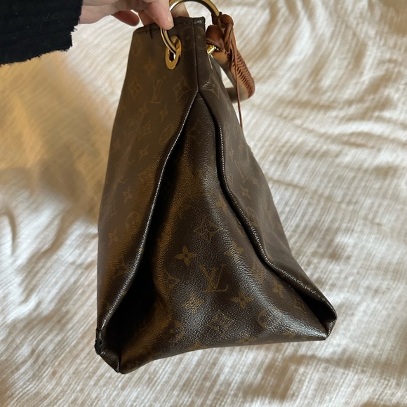 ✨Louis Vuitton Artsy MM - Picture 15 of 16